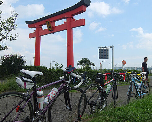 羽田空港へサイクリング