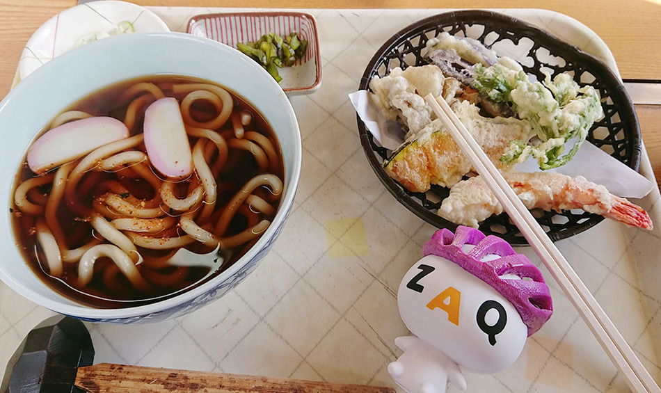 32天ぷらうどん