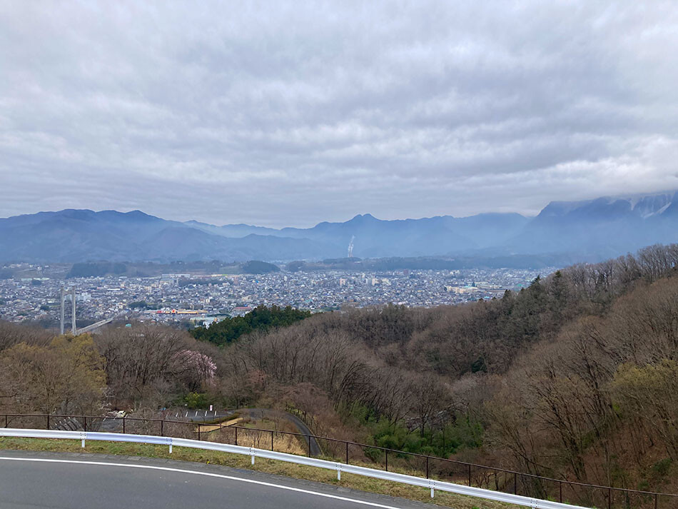 03旅立ちの丘展望台