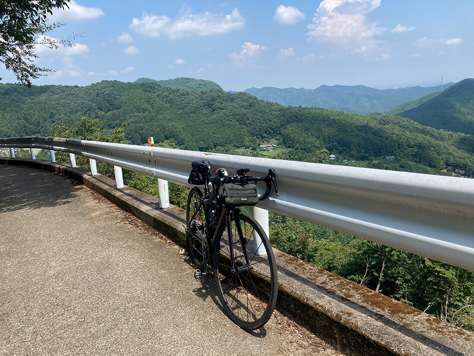 06天空のガードレール