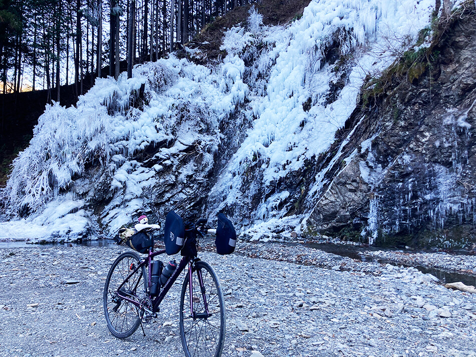 18ひさつき氷柱