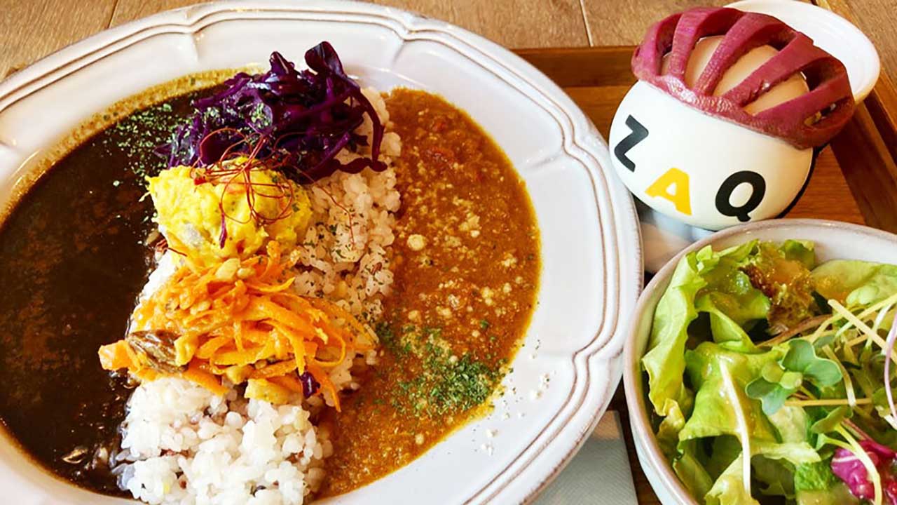 カレーと甘味ここか