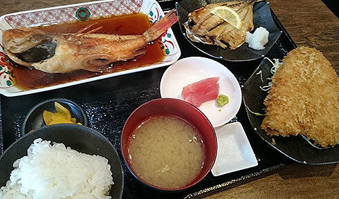 6みなと食堂.jpg