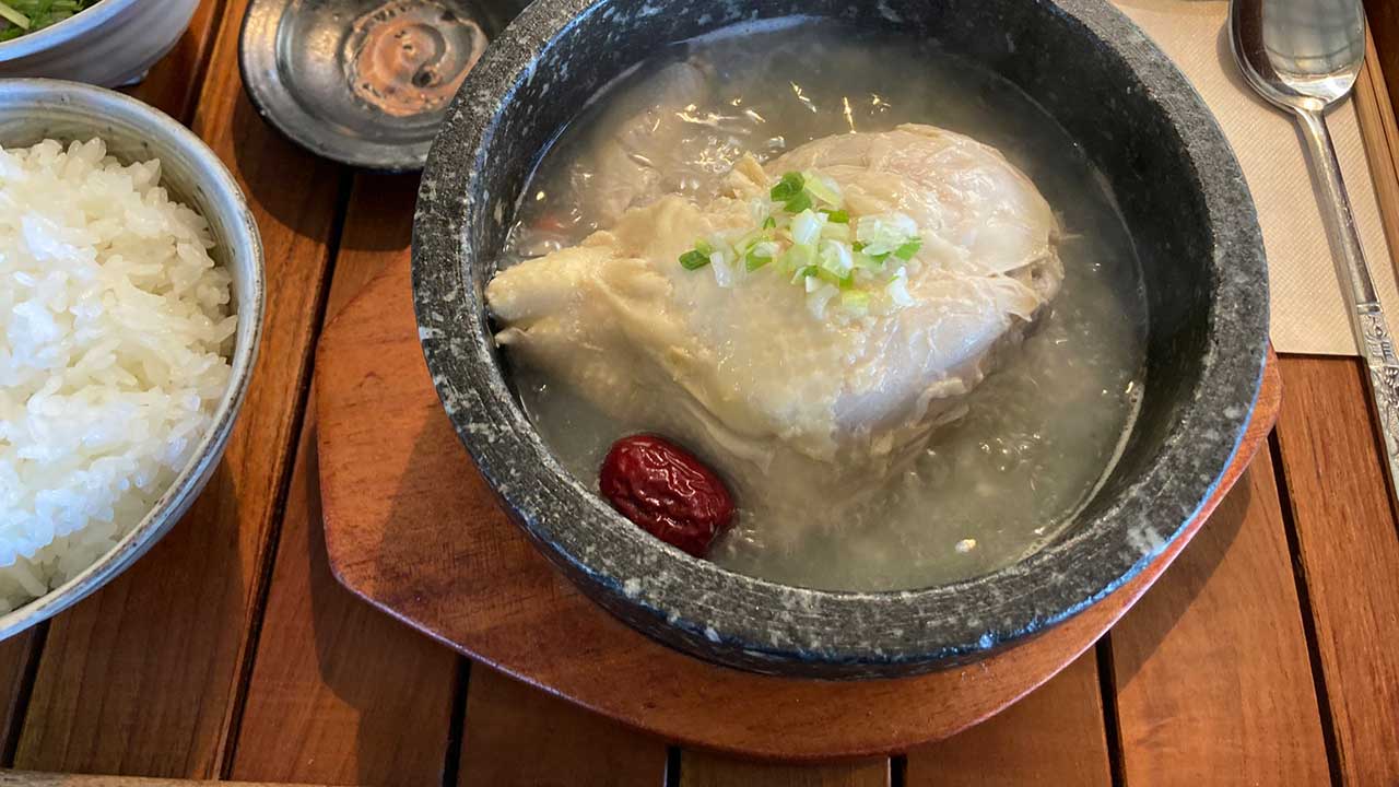 百笑の台所　参鶏湯