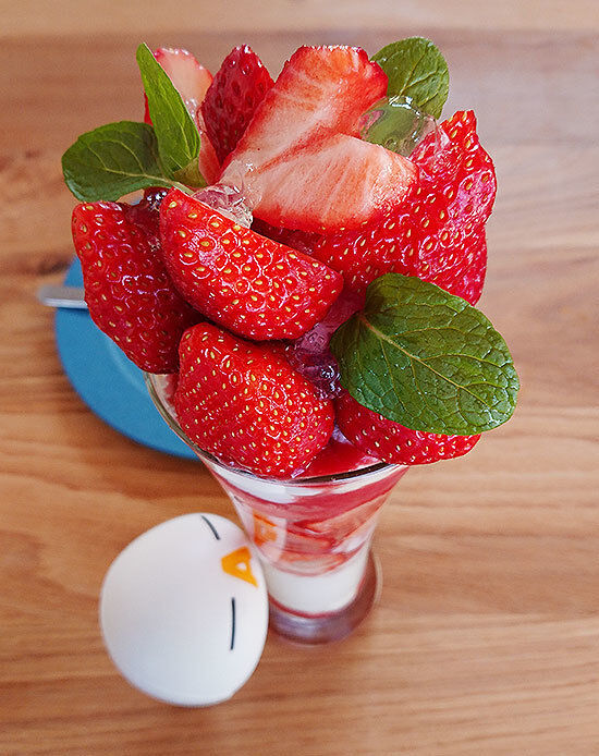 05イチゴパフェ.jpg