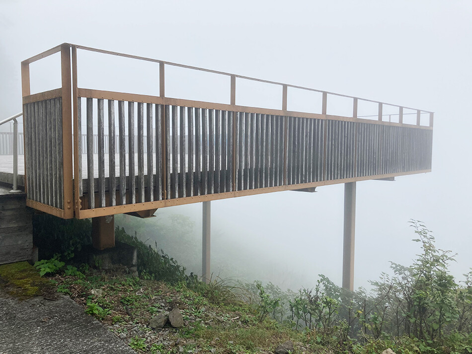 20スーパー林道展望台