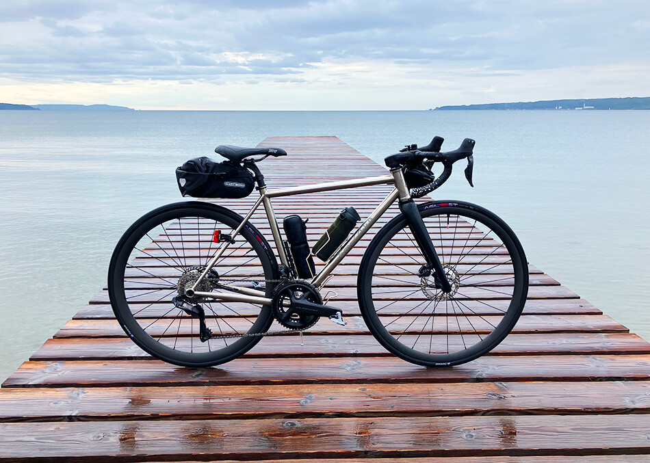 佐渡,佐渡島,ロードバイク,自転車,ライド,あめやの桟橋