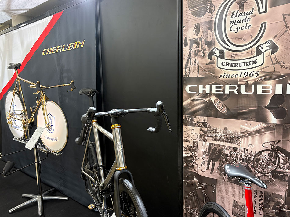 ハンドメイドバイシクル展で展示されたケルビム（CHERUBIM）の自転車