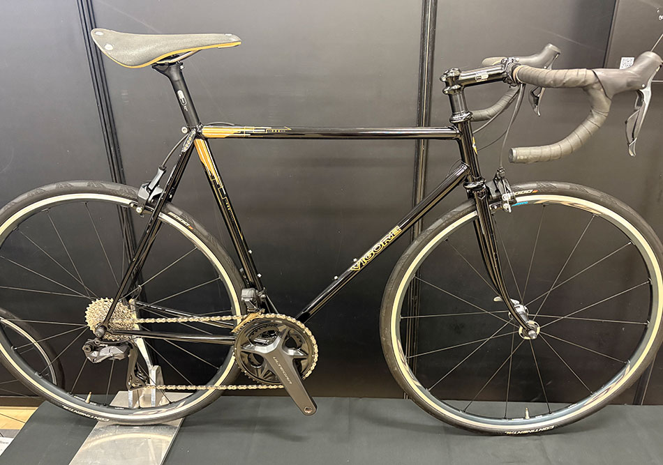 ハンドメイドバイシクル展で展示された、VIGORE（ビゴーレ）の自転車