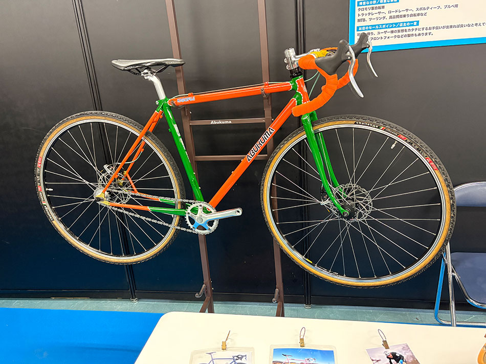 ハンドメイドバイシクル展で展示された、あぶくま自転車工房のオーダー自転車。