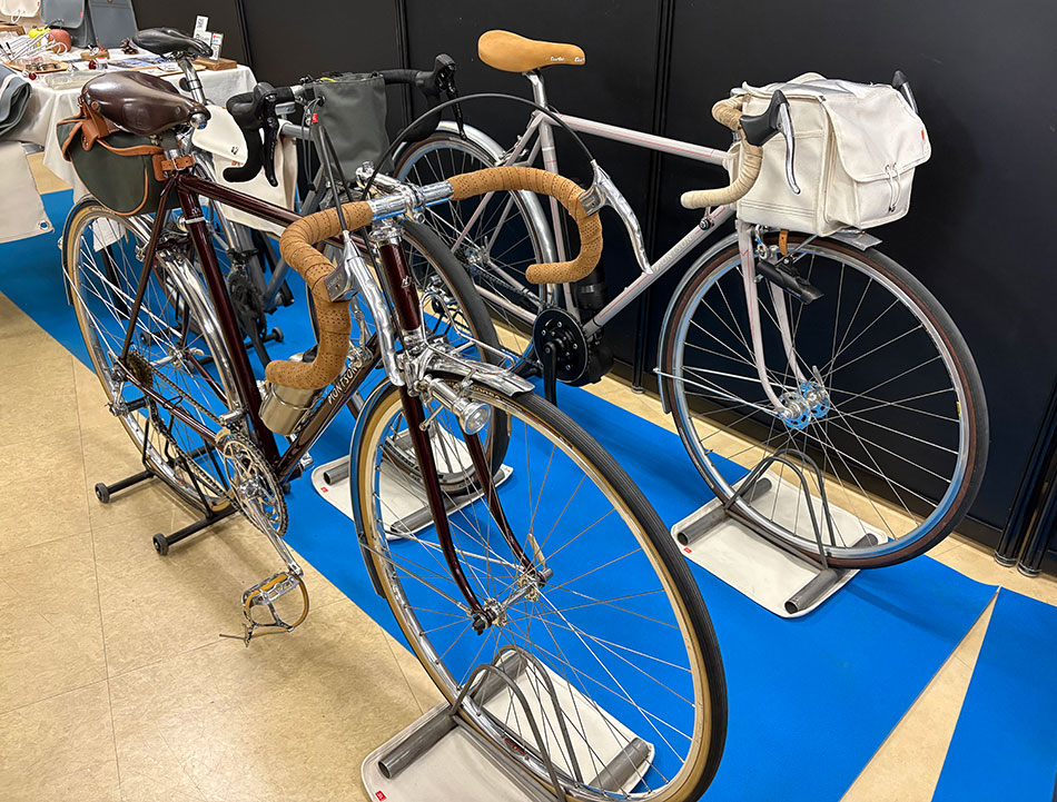 ハンドメイドバイシクル展で展示された、山音製輪所の自転車